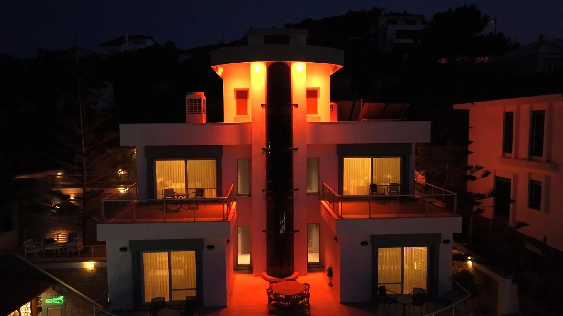 Miromara Hotel Pool Bar Karaburun  Turcia