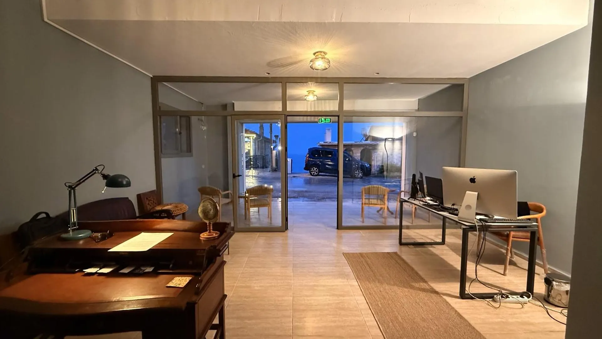 Miromara Hotel Pool Bar Karaburun